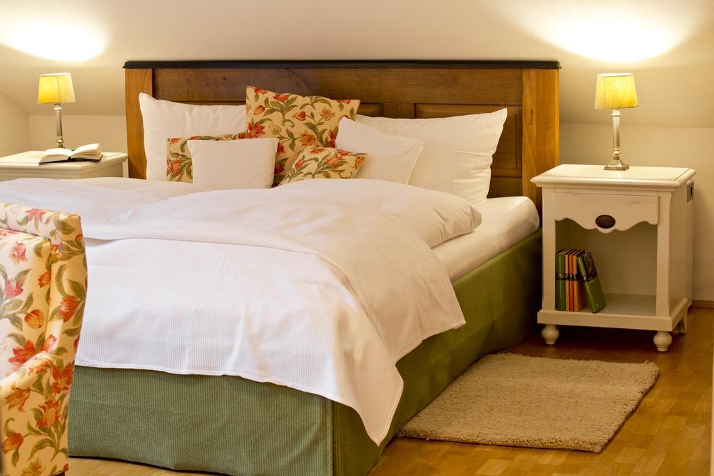 Romantik Hotel Landhaus Bärenmühle Frankenau Habitación foto